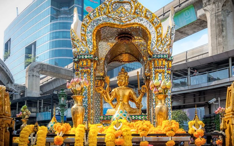 Viếng đền Erawan