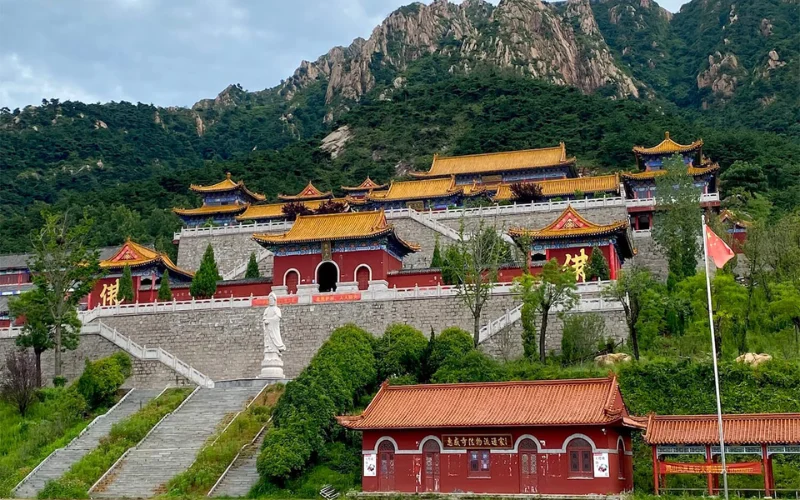 Chùa Thiếu Lâm Tự