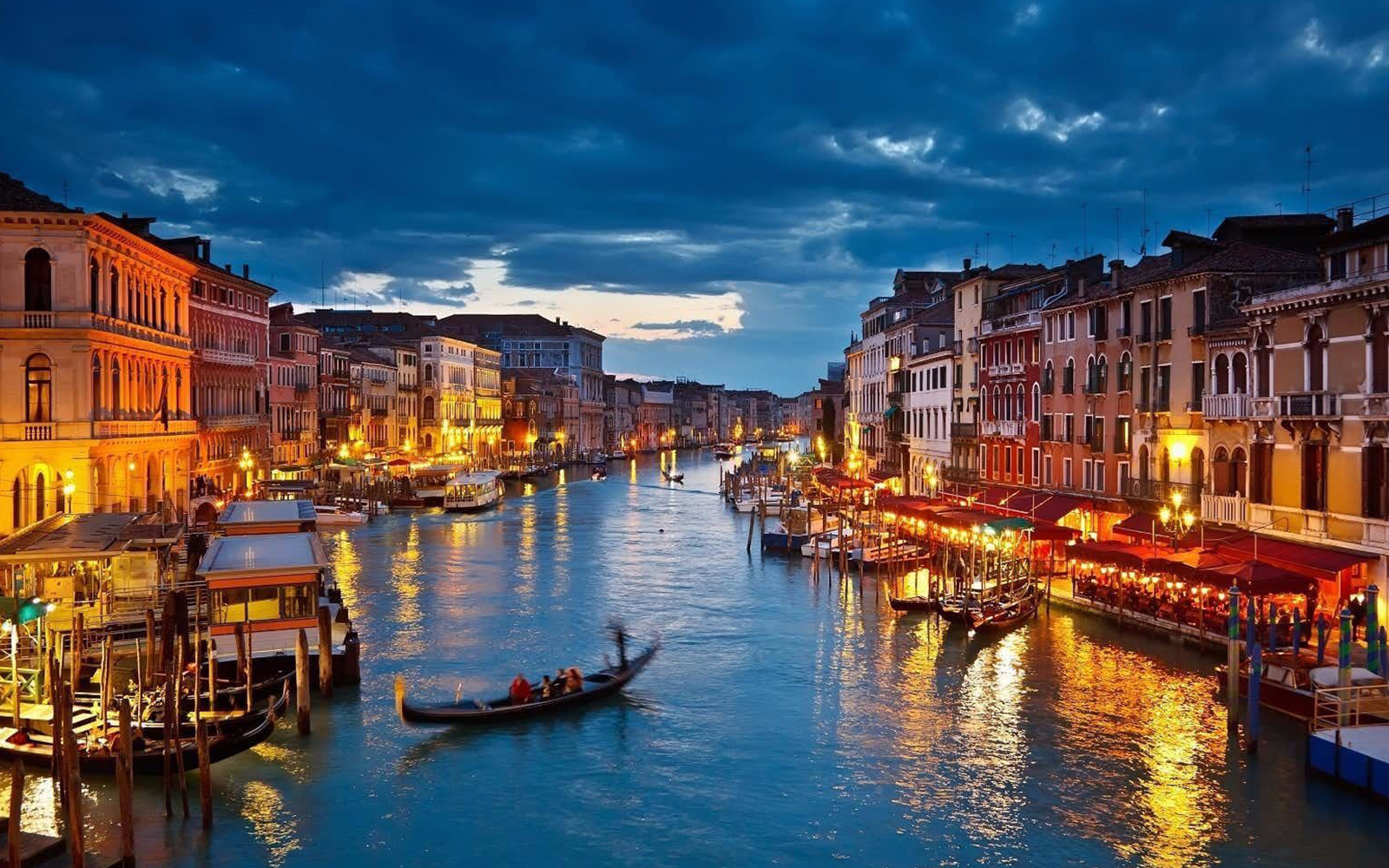 Khám Phá Vẻ Đẹp Cổ Kính Của Thành Phố Venice, Ý