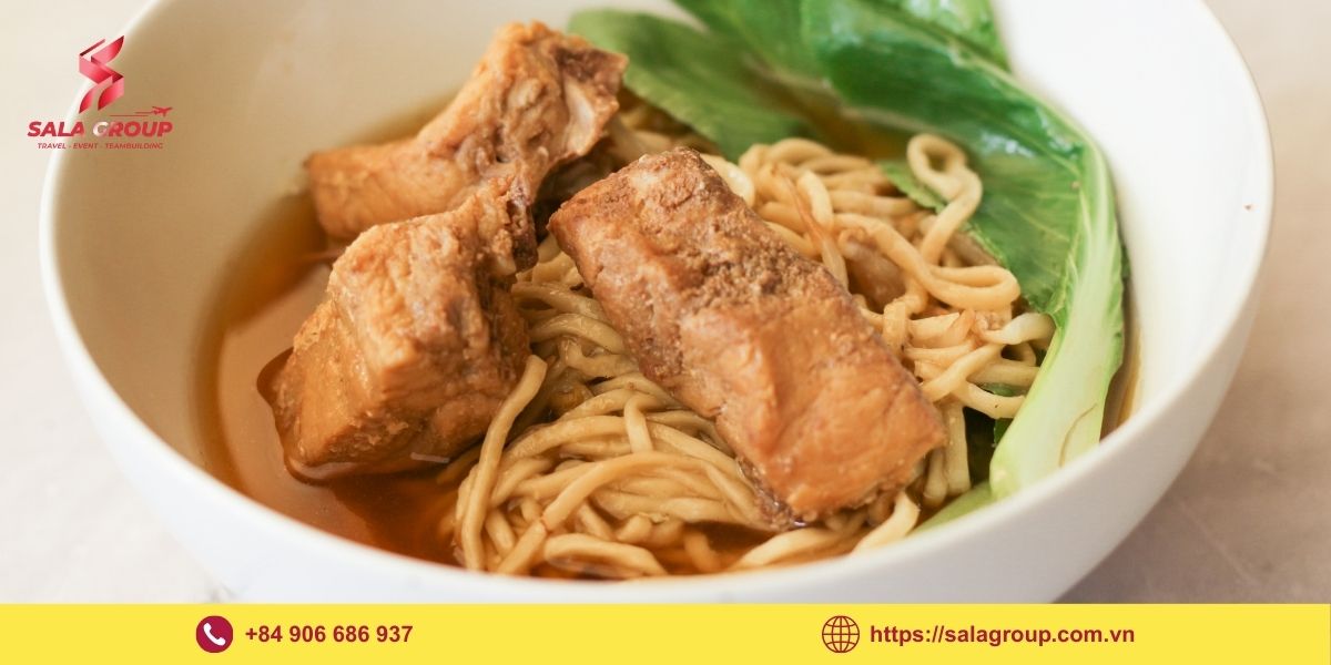 Bak Kut Teh - Canh sườn tiêu đậm vị