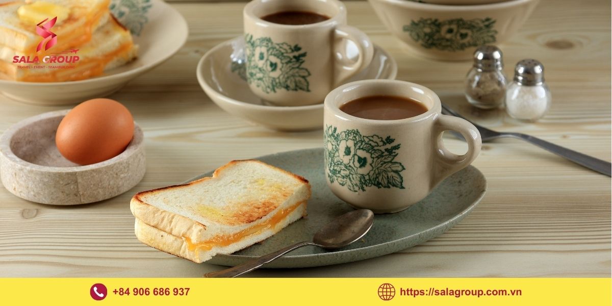 Kaya Toast và Kopi - Bữa sáng “quốc dân”
