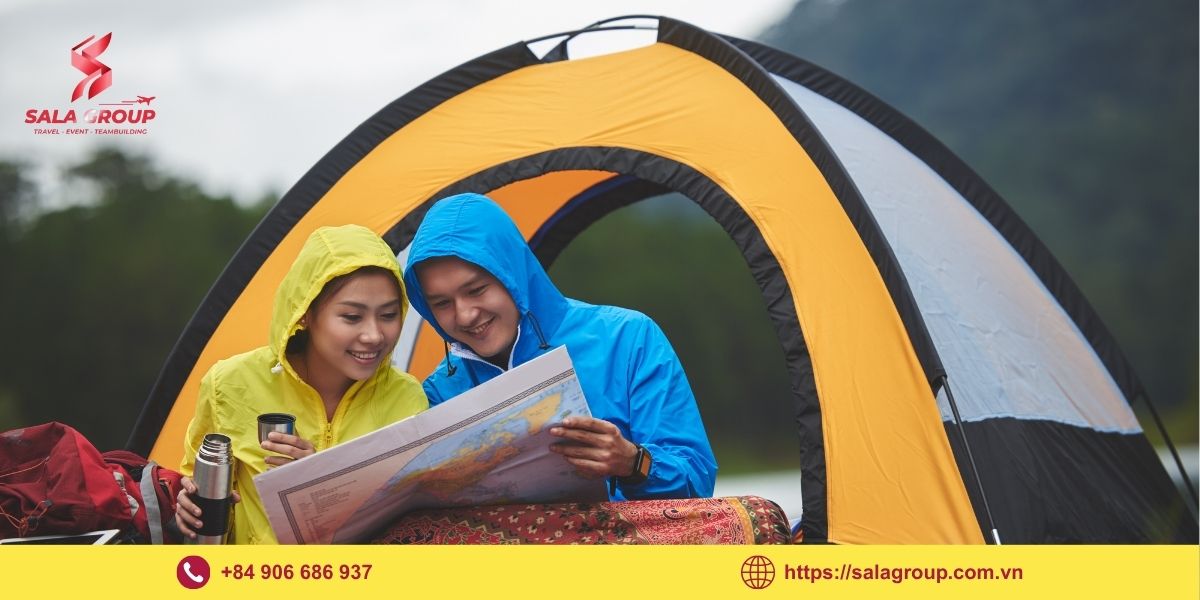 Tour trekking kết hợp camping là gì?